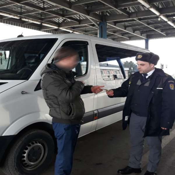 Fără documente valabile, la volan