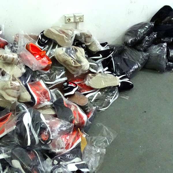 Bunuri, în valoare de aproximativ 120.000 lei, susceptibile a fi contrafăcute, confiscate de polițiștii de frontieră din cadrul P.T.F. Giurgiu