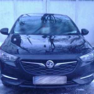 Autoturism de lux semnalat furat din Marea Britanie, descoperit de poliţiştii de frontieră ieşeni