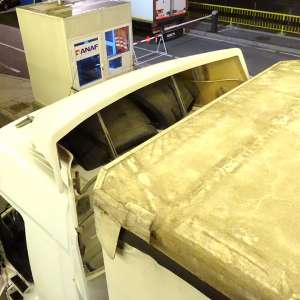 Doi cetățeni turci, ascunși deasupra cabinei unui camion, depistaţi la P.T.F. Calafat