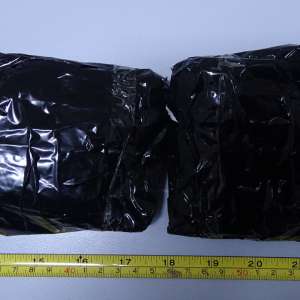 Aproximativ 700 grame de bijuterii, descoperite ascunse asupra unui cetăţean turc la P.T.F. Giurgiu