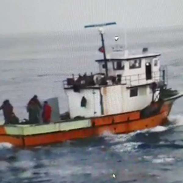 A Turkish fishing vessel detected while poaching in the Black Sea and pursued with gunshots by a vessel of the Border Police