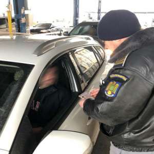 Autoturism radiat din circulație de autoritățile belgiene, descoperit în P.T.F. Albiţa