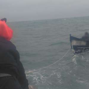 Polițiștii de frontieră au intervenit pentru a remorca o ambarcațiune, rămasă fără propulsie pe Marea Neagră