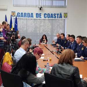 Conferință de presă la Garda de Coasta