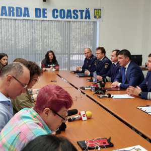 Conferință de presă la Garda de Coasta