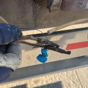 Trei pakistanezi, ascunși printre calorifere, depistaţi la P.T.F. Giurgiu