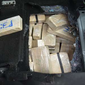 Doi olandezi, depistati în P.T.F. Sighetu Marmaţiei cu 84 de kilograme de heroină