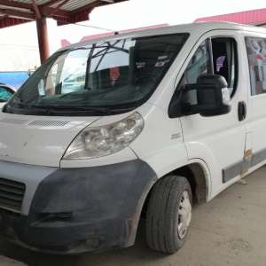 Oprit la frontieră din plimbarea cu un autovehicul furat