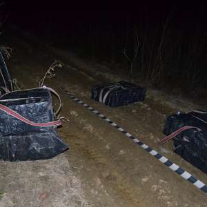 Aproximativ 15.000 de pachete cu ţigări de contrabandă,  confiscate la frontiera de nord