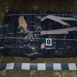 Aproximativ 15.000 de pachete cu ţigări de contrabandă,  confiscate la frontiera de nord