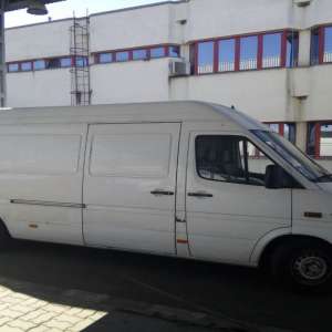 Microbuz căutat de autorităţile din Polonia,  oprit la P.T.F. Petea