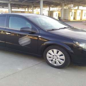 Autoturism care figura furat din Spania, descoperit la controlul de frontieră