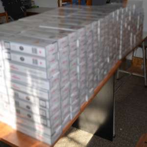 Țigări de contrabandă, descoperite de polițiștii de frontieră