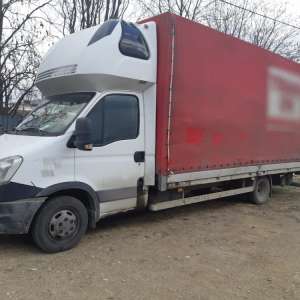 Documente false depistate la un control de rutină