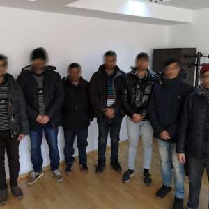 Cetăţeni asiatici depistaţi în urma unor acţiuni comune
