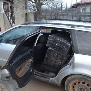Peste 30.200 de pachete cu țigări confiscate la frontiera de nord