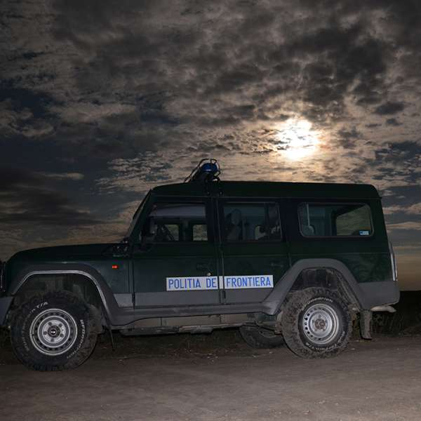 Un român a încercat să treacă frontiera ilegal, în loc să obţină documente de călătorie valabile