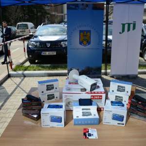 Noi echipamente de ultimă generaţie pentru combaterea contrabandei cu tigări, în dotarea Poliției de Frontieră