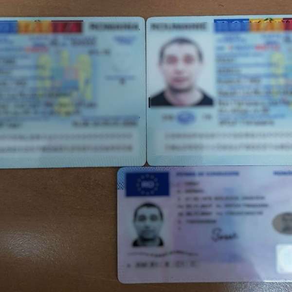 Documente false, ascunse pe corp, descoperite la controlul de frontieră   
