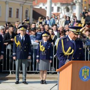 O nouă serie de elevi a depus jurământul militar la Şcoala Avram Iancu Oradea  