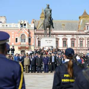 O nouă serie de elevi a depus jurământul militar la Şcoala Avram Iancu Oradea  