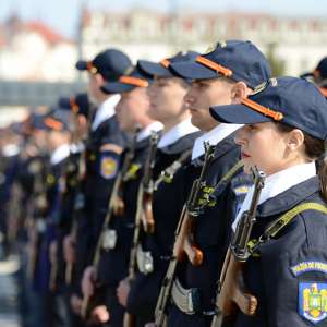 O nouă serie de elevi a depus jurământul militar la Şcoala Avram Iancu Oradea  