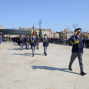 O nouă serie de elevi a depus jurământul militar la Şcoala Avram Iancu Oradea  