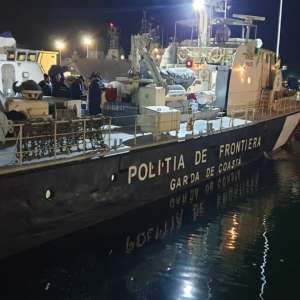 Nava MAI 1101 a Poliţiei de Frontieră Române va supraveghea, timp de 3 luni, frontierele Europei din Marea Egee