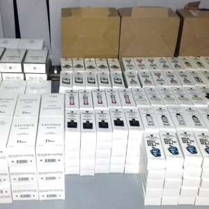 Bunuri în valoare de aproximativ jumătate de milion de lei, susceptibile a fi contrafăcute, confiscate de polițiștii de frontieră din cadrul P.T.F. Giurgiu