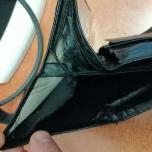 Cărţi de identitate false descoperite de poliţiştii de frontieră