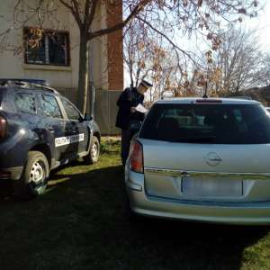 Autoturism furat din Cehia, depistat la controlul de frontieră