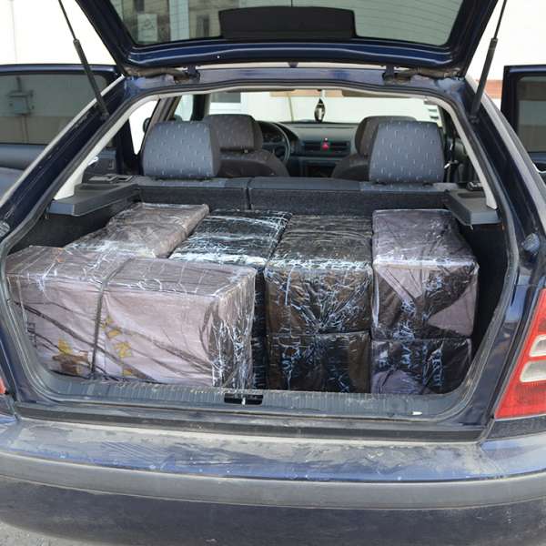 Un maramureșean cercetat pentru contrabandă și 8.480 pachete țigări confiscate