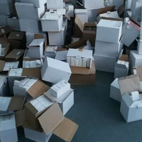 Bunuri, în valoare de peste 440.000 lei, susceptibile a fi contrafăcute, confiscate de polițiștii de frontieră giurgiuveni