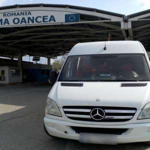 Carte de identitate falsă, descoperită la controlul de frontieră