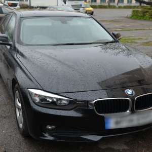 Trei autoturisme căutate de autorităţi, descoperite de poliţiştii de frontieră la sfârşitul săptămânii trecute