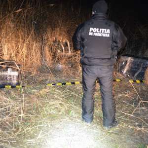 Focuri de armă la frontiera de est pentru reţinerea ţigărilor de contrabandă