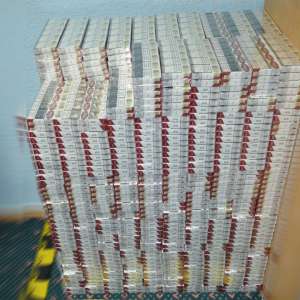 Focuri de armă la frontiera de est pentru reţinerea ţigărilor de contrabandă