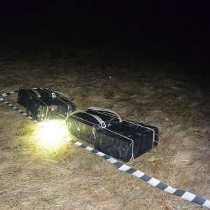 Peste 17.000 pachete cu țigări de contrabandă, confiscate la frontiera de nord