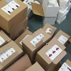 Bunuri în valoare de 222.800 lei, susceptibile a fi contrafăcute, confiscate de polițiștii de frontieră giurgiuveni