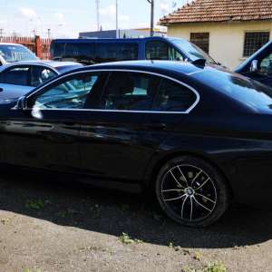 BMW căutat de autoritățile din Marea Britanie, descoperit în P.T.F. Petea