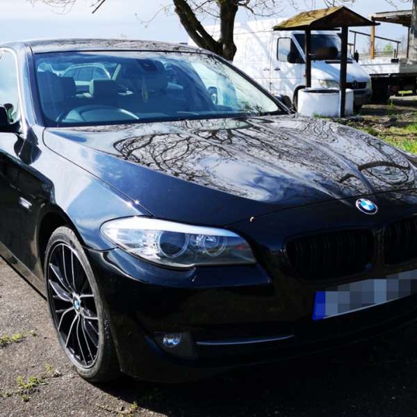 BMW căutat de autoritățile din Marea Britanie, descoperit în P.T.F. Petea