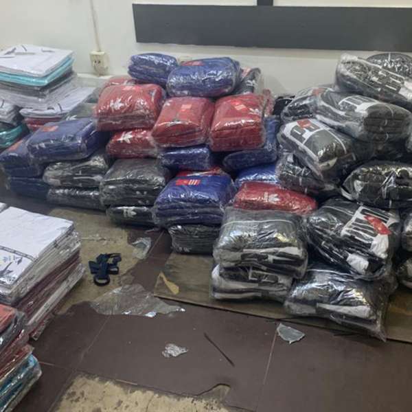 Bunuri în valoare de peste 150.000 lei, susceptibile a fi contrafăcute, confiscate de polițiștii de frontieră din cadrul P.T.F. Giurgiu