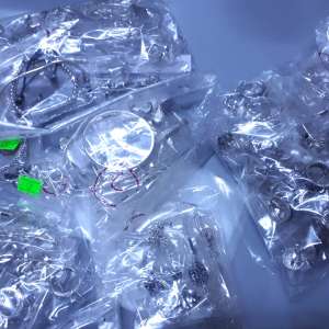 Peste 1.350 grame de bijuterii din argint, descoperite într-un autoturism, la P.T.F. Giurgiu