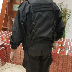 Doi români şi un sârb cercetaţi pentru contrabandă cu ţigări