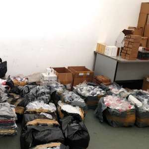 Peste 6.800 bunuri susceptibile a fi contrafăcute sau fără documente legale de proveniență, confiscate de polițiștii de frontieră giurgiuveni