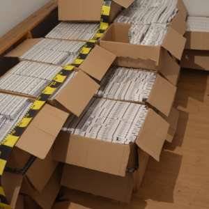 Aproximativ 40.000 pachete cu țigări de contrabandă,  depistate la frontiera de nord