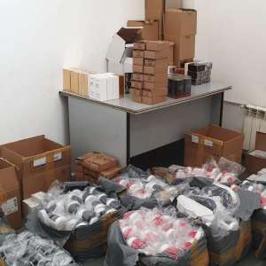 Bunuri, în valoare de aproximativ 300.000 lei, susceptibile a fi contrafăcute, confiscate de polițiștii de frontieră giurgiuveni