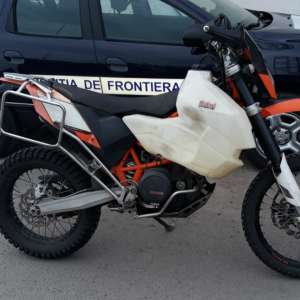 Motocicletă descoperită în P.T.F. Cenad, în aceeași zi în care alerta de căutare a fost introdusă de autoritățile austriece