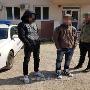 Trei cetățeni libieni, opriți la frontiera de nord a țării